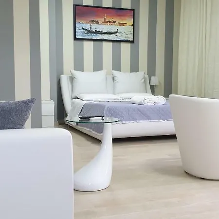 Tower Venice Vendégház Mestre